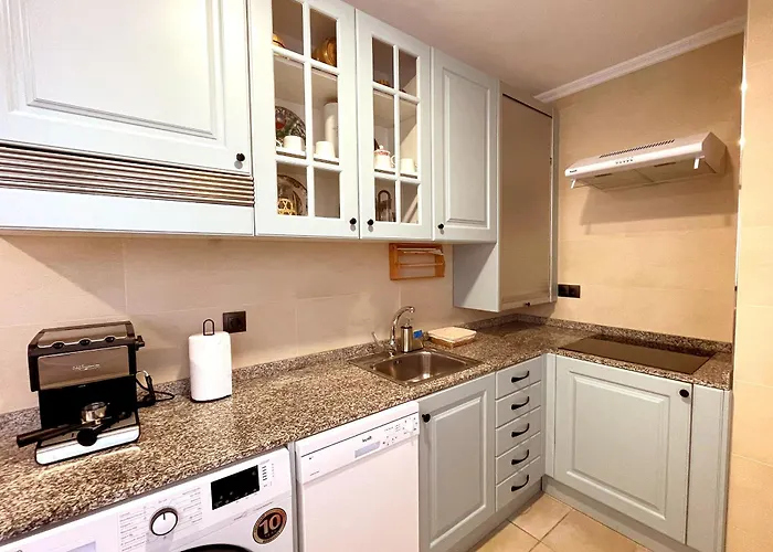 Holiday home Acogedor Adosado Con Entrada Independiente Lamadrid