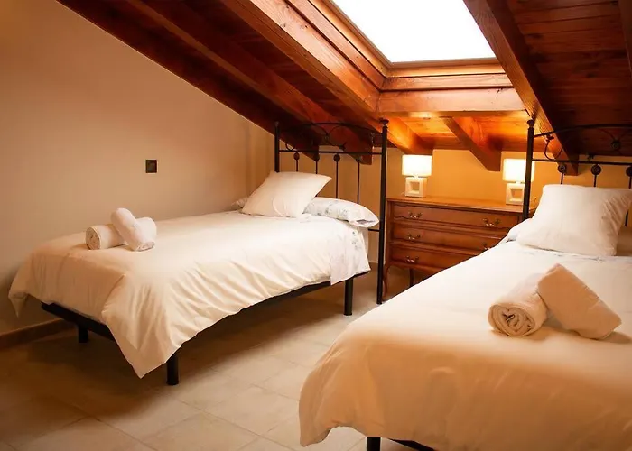 Acogedor Adosado Con Entrada Independiente Lamadrid